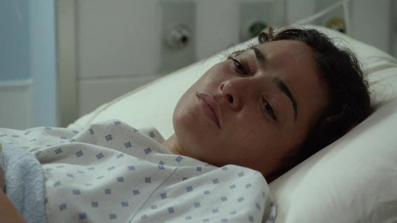 Кадры из сериала Под куполом (2013)